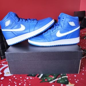 Nike Air Jordan 1 Retro High Hyper Royal Blue